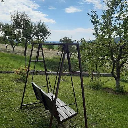 Semesterbostad Chalupa U Rybnika, Dobra Voda *